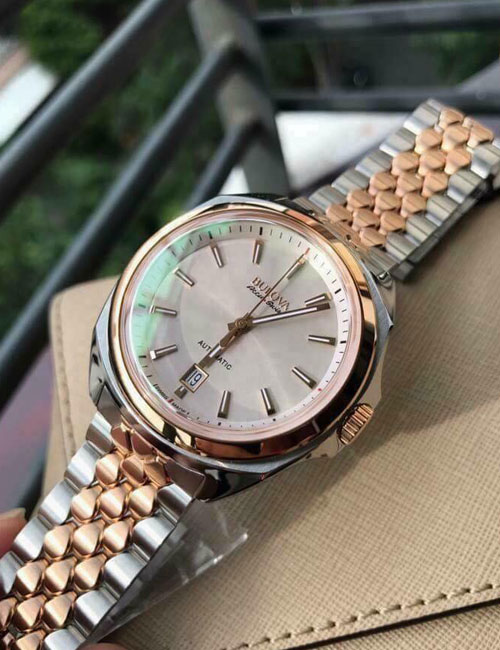 Bulova 65B159 ng h ch nh h ng ng H M T n