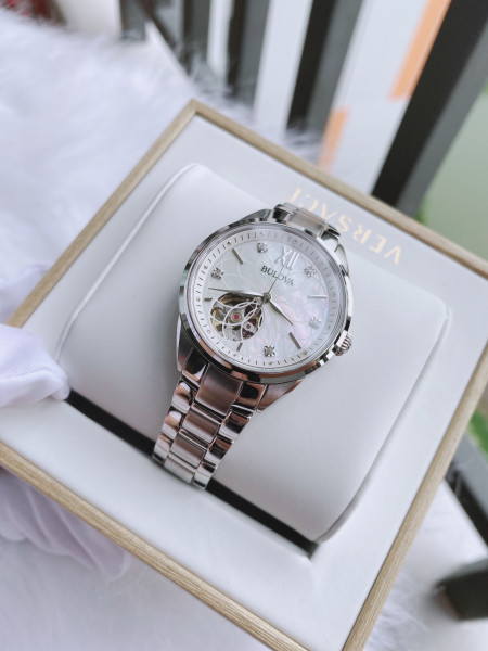 Bulova 96P181