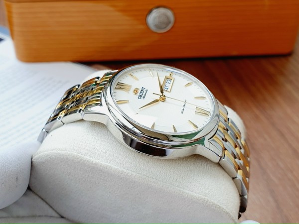 Orient SAA05002WB