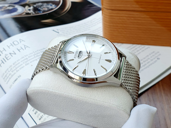 Citizen NH8390-89A